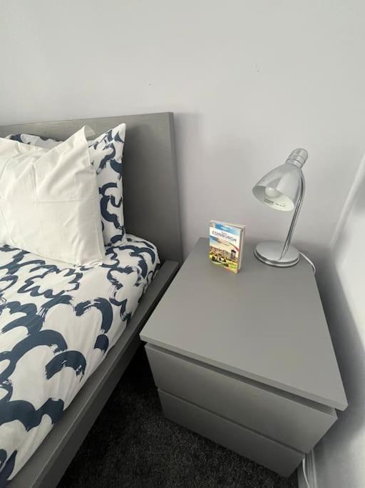 Apartament Boyds Entry Flat Old Town Edynburg Zewnętrze zdjęcie